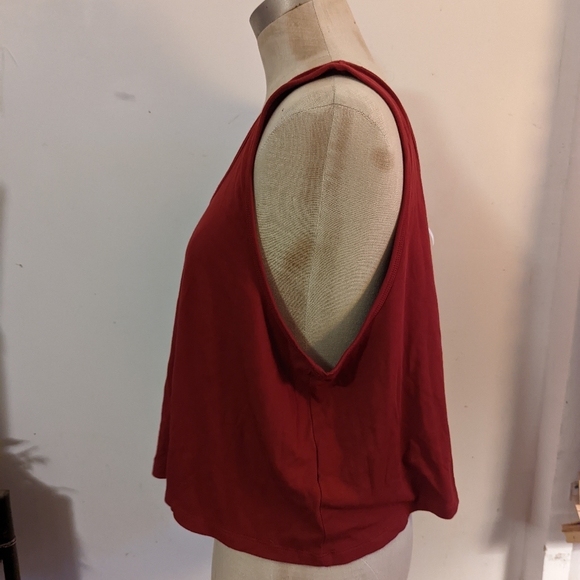 Fabletics crop top NWOT - Picture 4 of 4